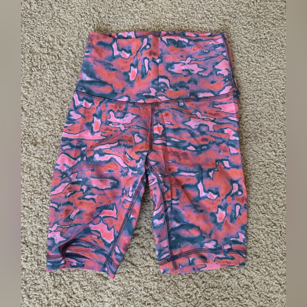 Lululemon biker shorts